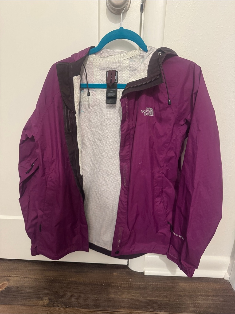 The North Face Women's Purple Waterproof rain jacket